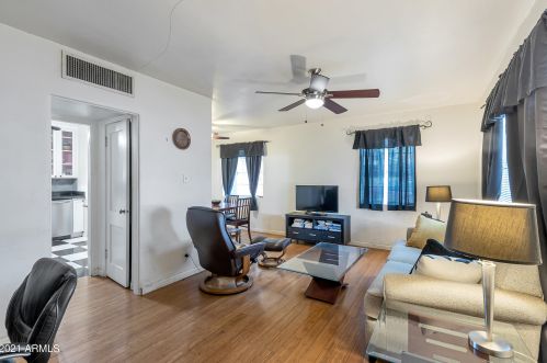 2829 Avalon Dr, Phoenix, AZ 85016-7501