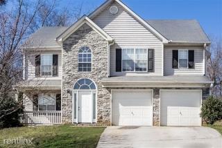 5941 Colonnade Dr, Rex GA  30273-5021 exterior