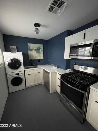 733 Coolidge St, Phoenix AZ 85015-4009 exterior