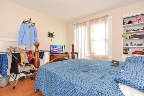 61 Prospect St, Taunton MA 02780-3422 exterior