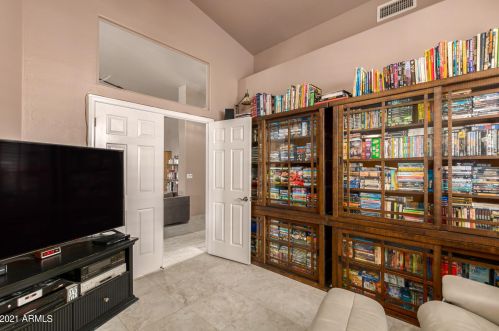 1709 Cathedral Rock Dr, Phoenix AZ 85048-8909 exterior