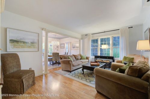 44 Buckingham Dr, Jackson Twp NJ 08527-2633 exterior