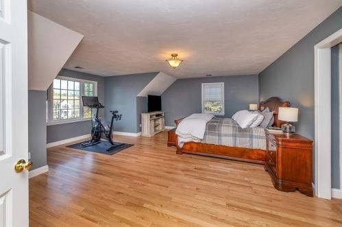 27 Stop Riv Rd, Norfolk MA 02056-1171 exterior