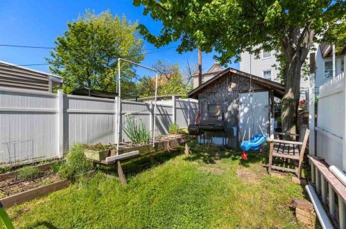 329 Forest St, Kearny NJ  07032-3532 exterior