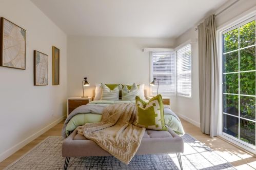 15057 Dewey St, San Leandro CA  94579-1605 exterior