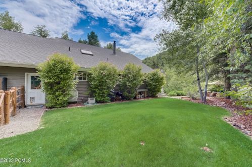 7794 Pinebrook Rd, Park City UT 84098-5348 exterior