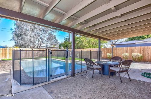 2206 Cambridge Ave, Phoenix AZ 85006-1415 exterior