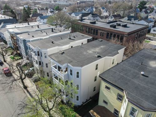 49 Pearl St, Everett MA 02149-1105 exterior