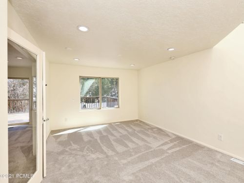 275 Parkview Dr, Park City UT 84098-5201 exterior