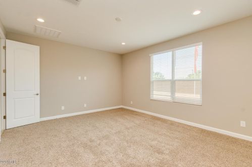 17212 7 Ln, Phoenix AZ 85085-6385 exterior