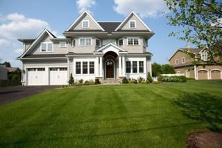 44 Peregrine Rd, Newton MA  02459-3440 exterior