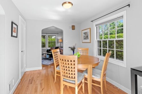 53 Gardner St, Arlington MA 02474-3827 exterior