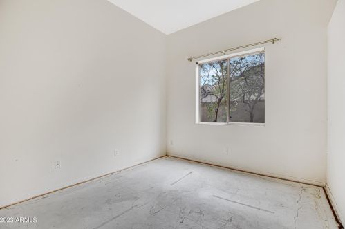 16249 4th St, Phoenix AZ 85020-2902 exterior