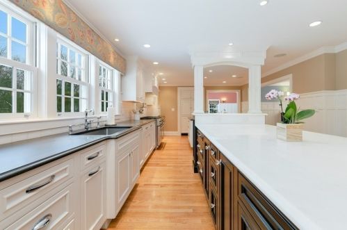 8 Captain Thomson Ln, Hingham MA 02043-3459 exterior