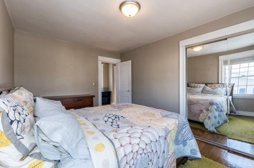 399 Mt Vernon St, Dedham MA 02026-3631 exterior