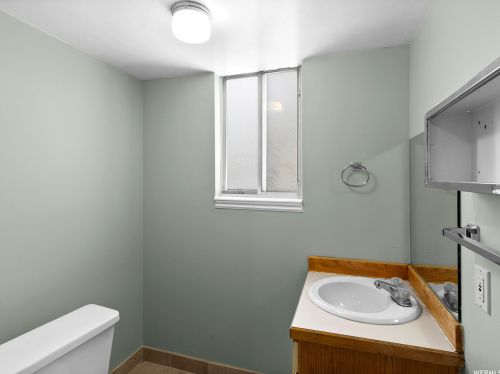 1705 Plata Way, Sandy UT 84093-2497 exterior