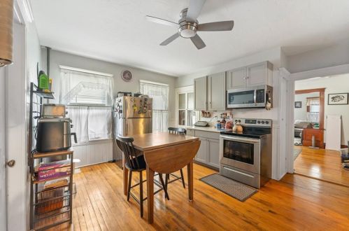 104 Lakewood St, Worcester MA  01603-2056 exterior