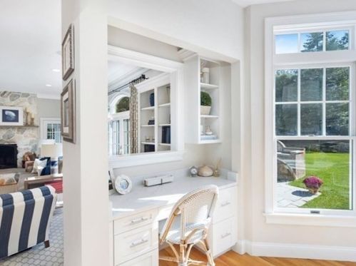 4 Sayles Rd, Hingham MA 02043-2678 exterior