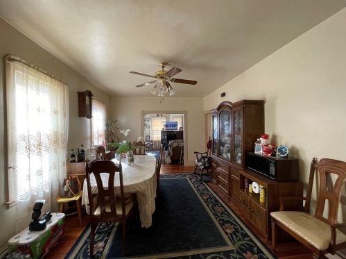 279 Earle St, New Bedford MA 02746-1813 exterior