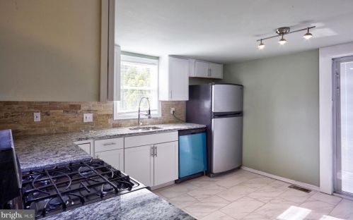 1875 Asbury Ave, West Deptford NJ  08096-4311 exterior