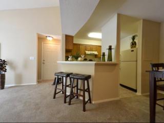 4105 Waterford Cir, Louisville KY  40207-5242 exterior