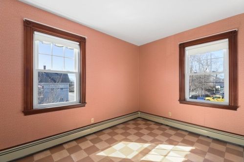 200 St, Weymouth MA 02191-1846 exterior