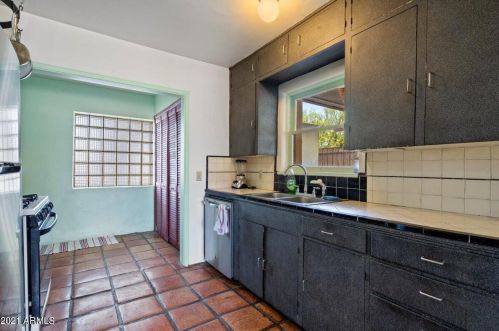 1423 Coronado Rd, Phoenix AZ 85008-3932 exterior