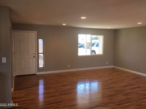 4602 38th Dr, Phoenix, AZ 85041-1723