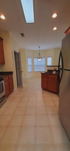 300 Sunderland Way, Stockbridge GA 30281-7958 exterior