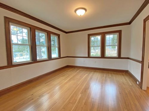 12 Allen St, Needham MA  02492-3702 exterior