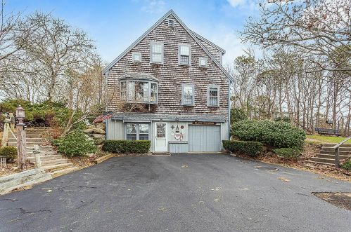 190 Countryside Dr, Chatham MA  02633-1129 exterior