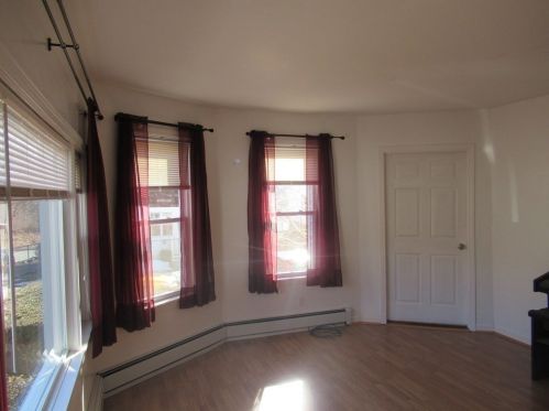 4 Doane St, Worcester MA 01607-1108 exterior