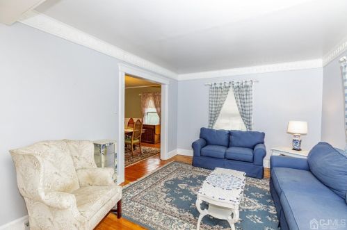 5 Central Ave, Dover NJ 07803-2432 exterior