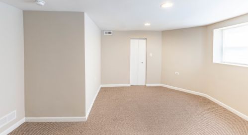 1907 Wenonah Ave, Forest View IL 60402-1666 exterior