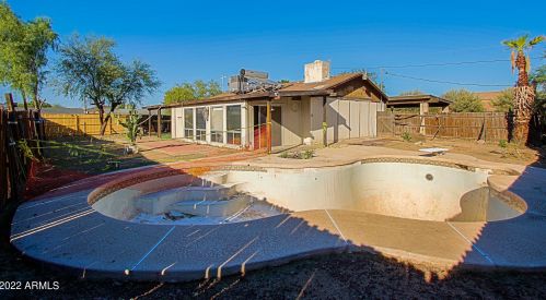 1945 Campo Bello Dr, Phoenix AZ 85032-2051 exterior