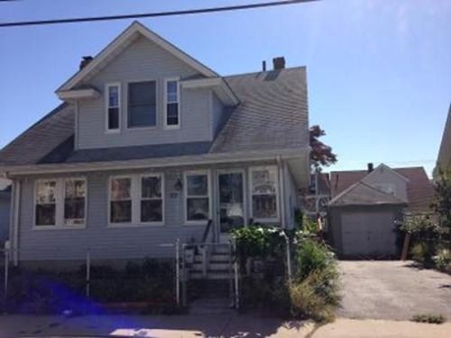 77 Bayfield Rd, Quincy, MA 02171-2007