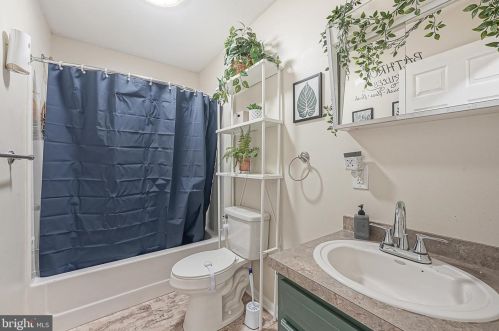 132 Jefferson St, West Deptford NJ  08066-1330 exterior