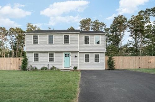 15 Sidney Rd, Harwich MA  02645-1223 exterior