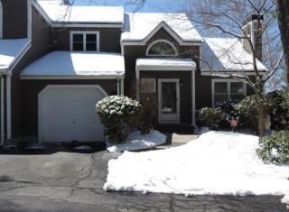 58 Bishops Forest Dr, Waltham MA  02452-8802 exterior