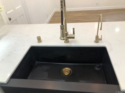 27 Tangerine, Irvine CA  92618-4565 exterior