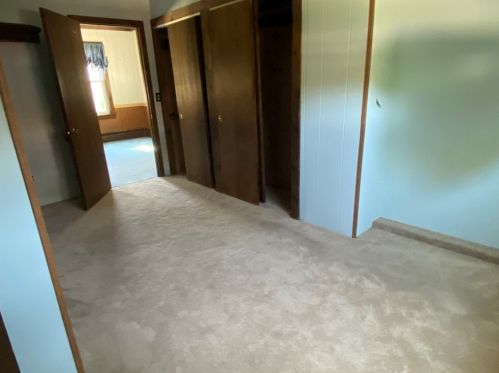 20 St, Taunton MA 02780-4392 exterior