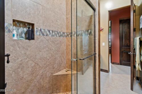 33807 4 Dr, Phoenix AZ 85045-0464 exterior