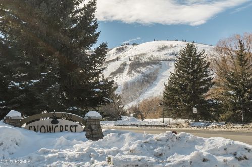 1530 Empire Ave, Park City UT  84060-5207 exterior