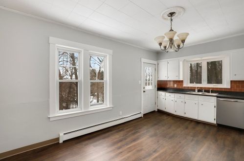 55 Seminole Dr, Worcester MA 01603 exterior