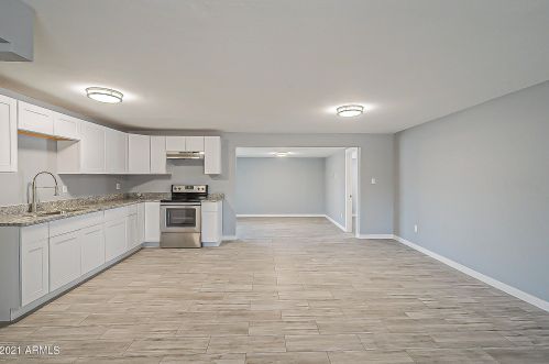 1614 65th Ave, Phoenix AZ 85033-1603 exterior