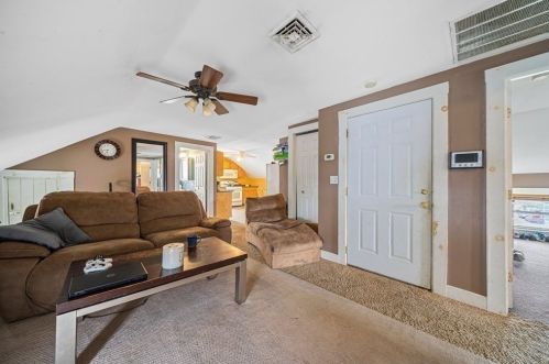 221 Healy St, Fall River MA 02723-1289 exterior