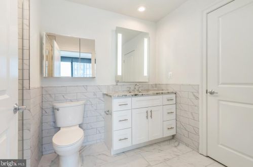 159 23rd St, Philadelphia PA  19103-1020 exterior