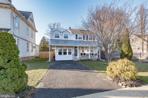 27 Linden Ave, Hatboro, PA 19040-3115