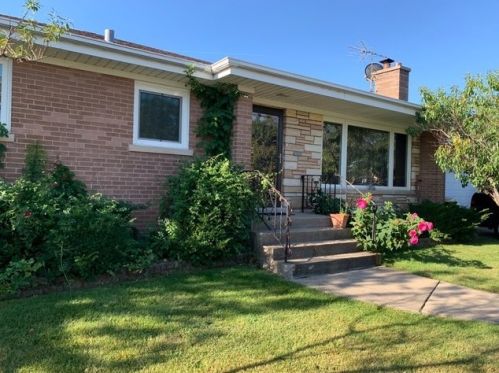7621 Harlem Ave, Niles, IL 60714-4724