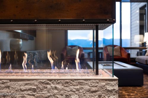 8449 Silver Crk Rd, Park City UT exterior